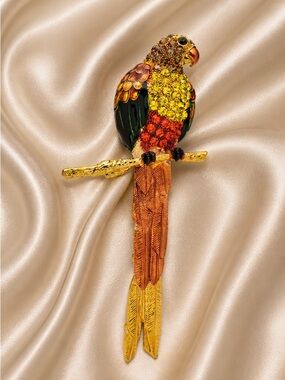 Luxury Parrot Gold Colorful Crystal Brooch